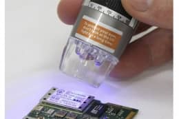 Цифровой портативный микроскоп Dino-Lite Special lighting-UV AM4113Т-FVW с ультрафиолетовым спектром освещения 400 нм.